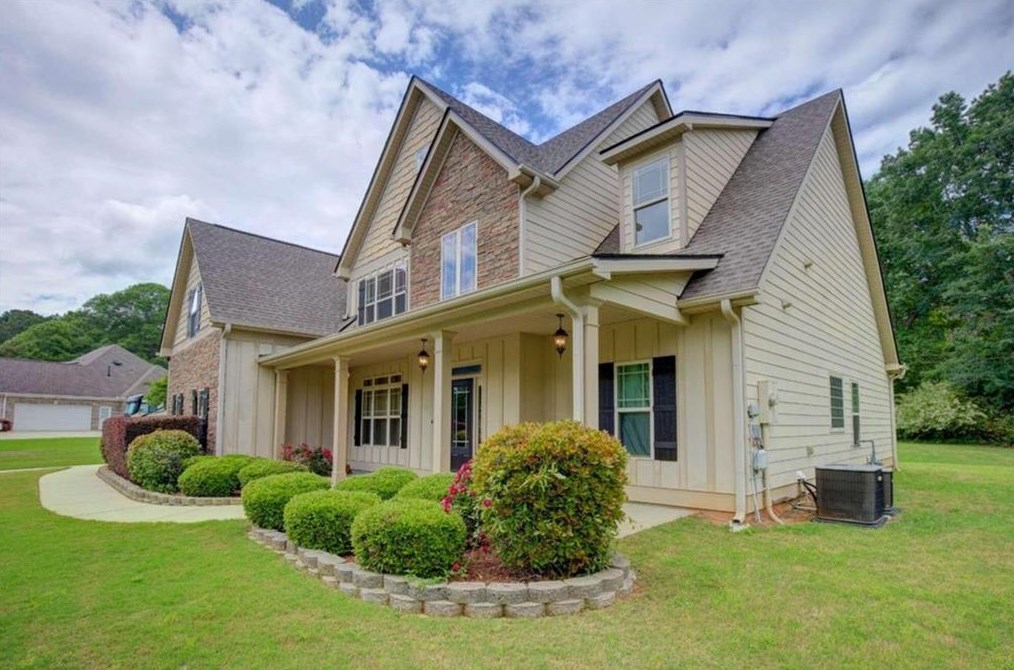 160 Honey Ln, Fayetteville, GA 30214