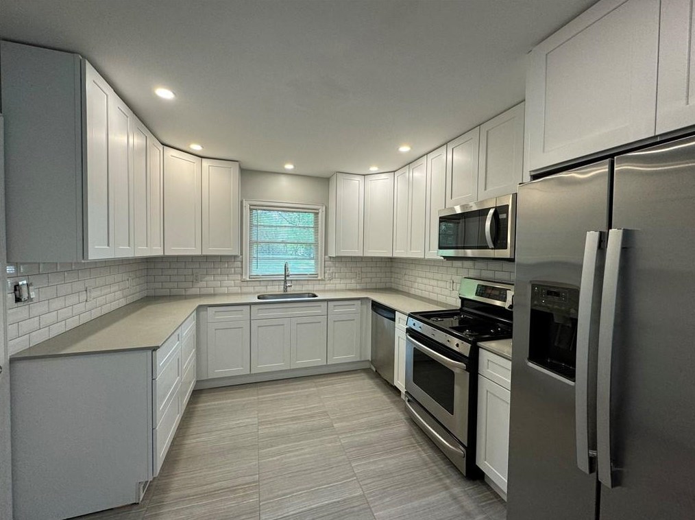 2225 Alpha Dr, Decatur, GA 30032-5403