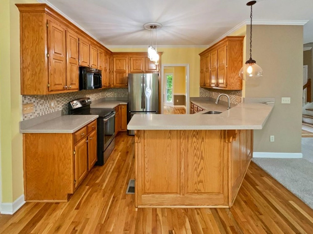2433 Idlewood Way, Lithonia, GA 30078-4172