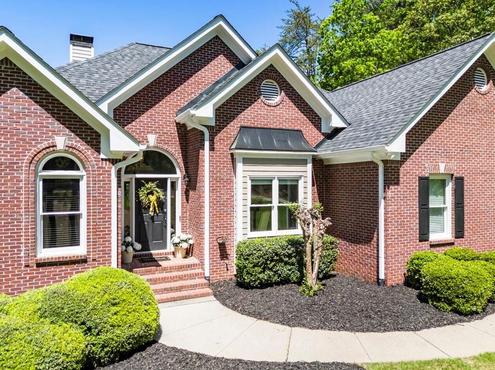 142 Prospectors Ct, Dawsonville, GA 30534-3177