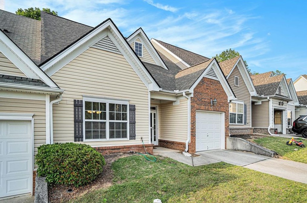 168 Riley Cir, Dawsonville, GA 30534