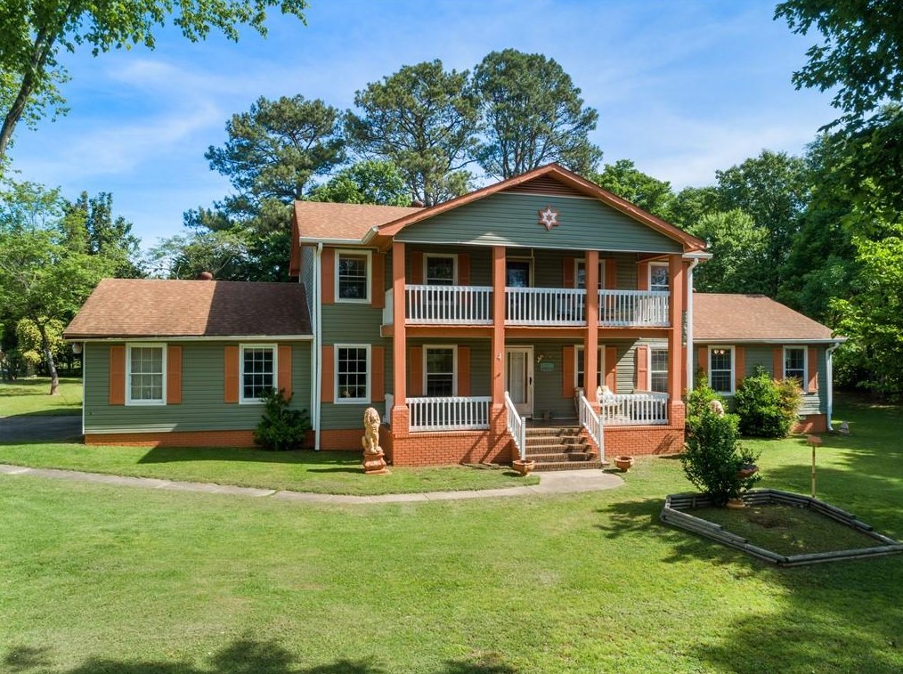 4 Althea Dr, Rome, GA 30165-9235