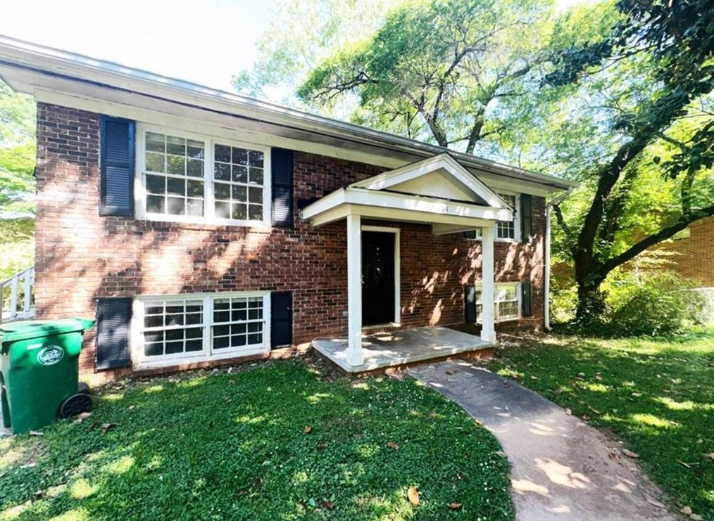 3784 Elkridge Dr, Decatur, GA 30032-6133