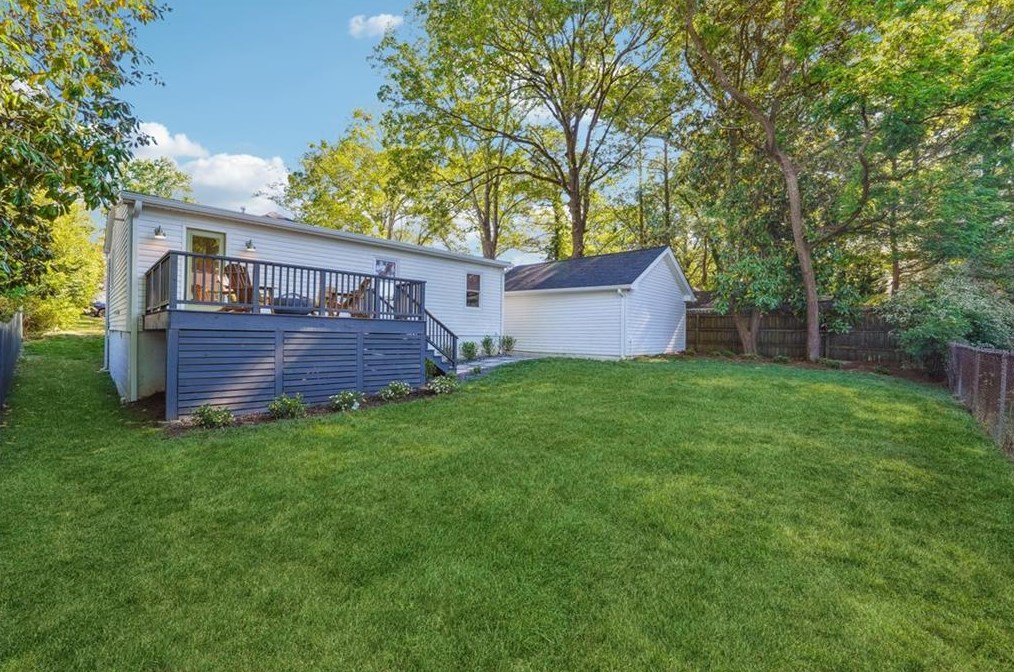 4089 Adrian St, Tucker GA  30084-4405 exterior