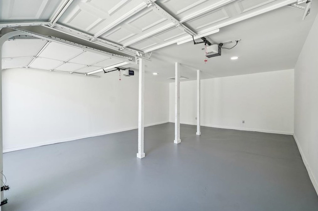 4089 Adrian St, Tucker GA  30084-4405 exterior