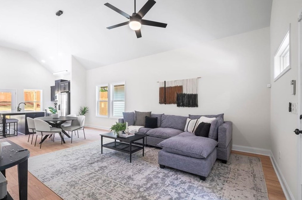 1257 Eason St, Atlanta GA 30314-2303 exterior