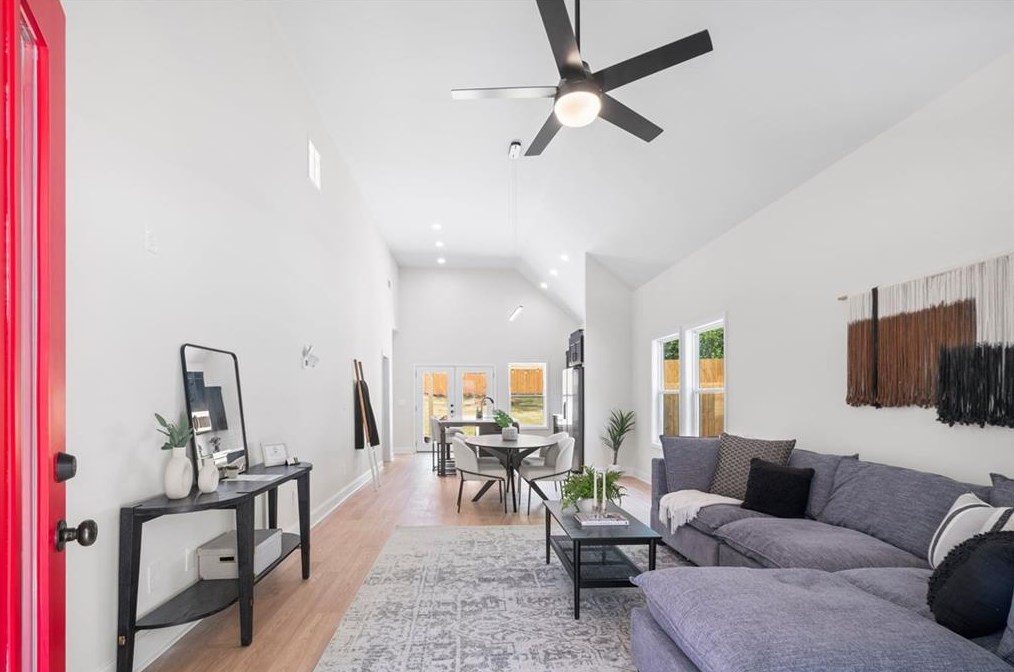 1257 Eason St, Atlanta, GA 30314-2301