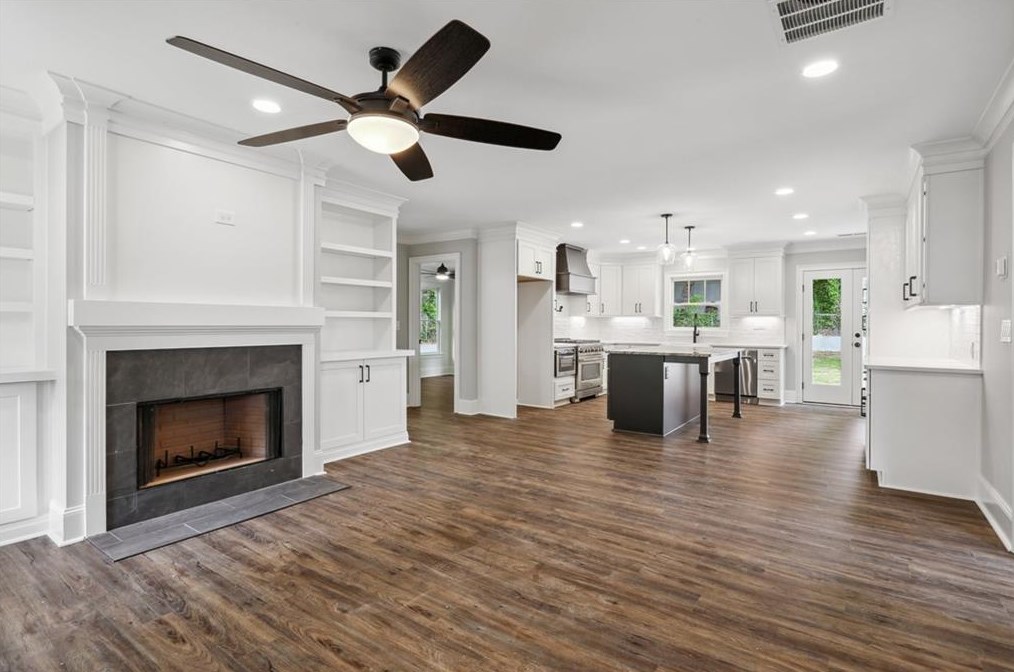 131 Jackson Cir, Marietta, GA 30060-8204