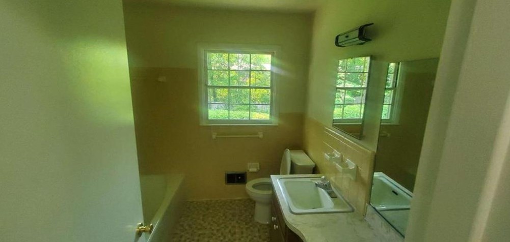 3895 Marvin Lee Dr, Tucker GA 30084-7513 exterior