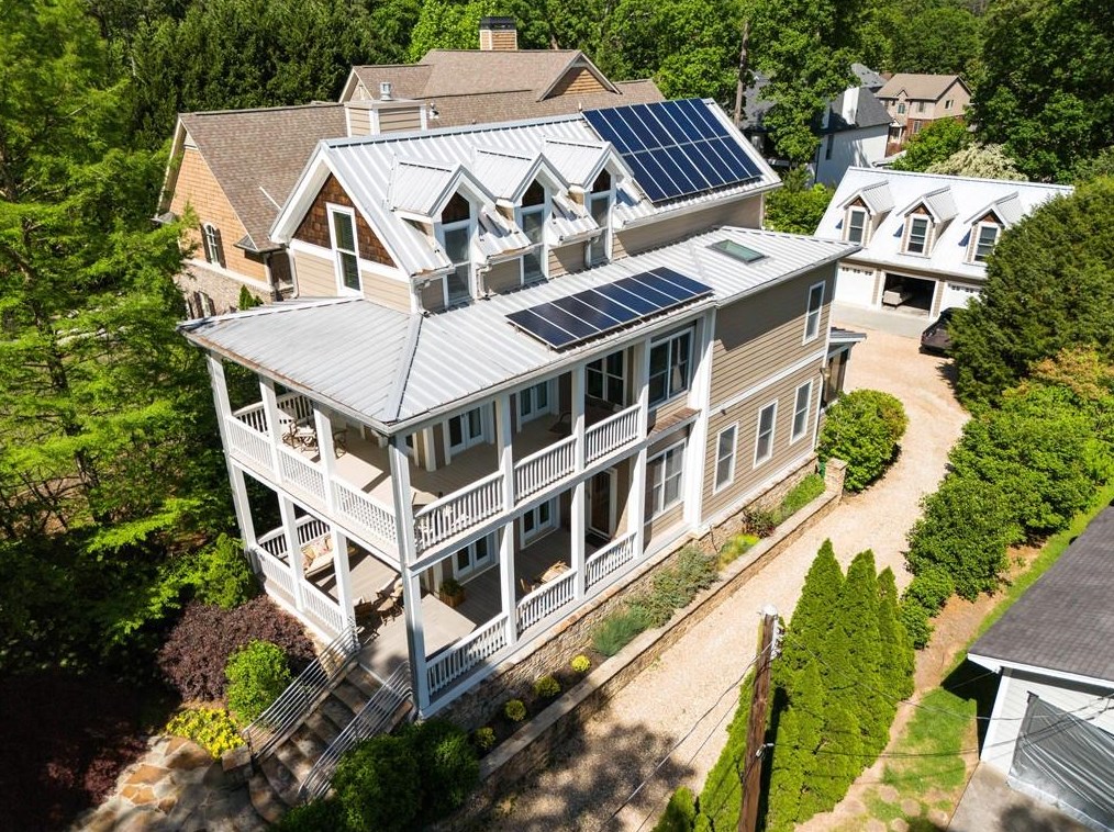 3085 Osborne Rd, Atlanta, GA 30319-2682