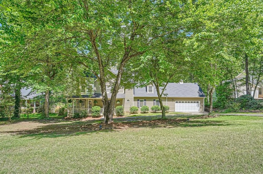 125 Picketts Lake Dr, Acworth, GA 30101