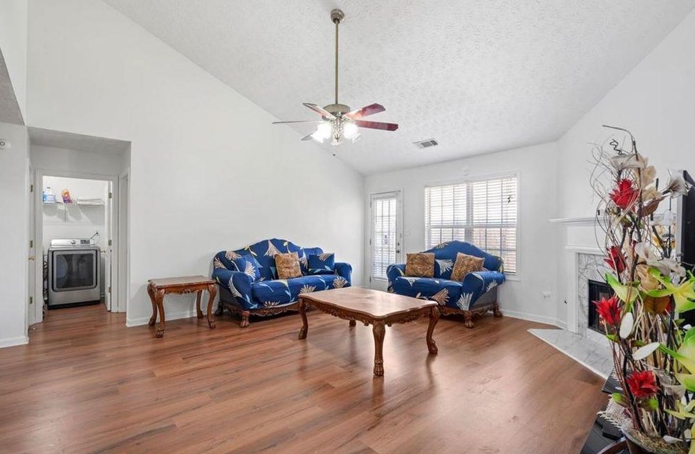 630 James Ridge Dr, Lawrenceville, GA 30045-6804