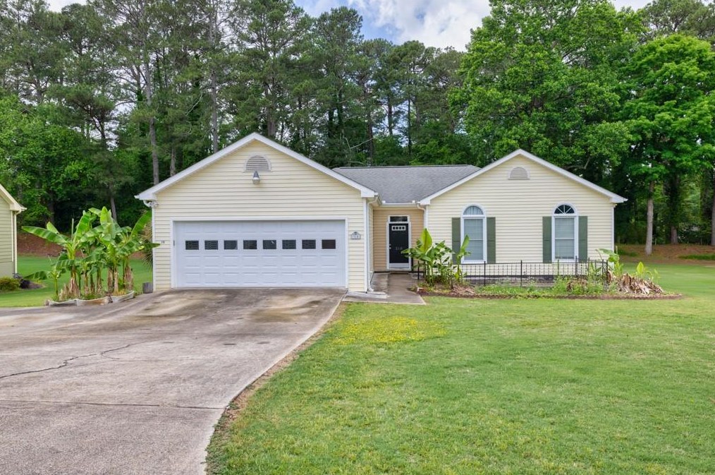 310 Harrison Ln, Winder, GA 30680-1577