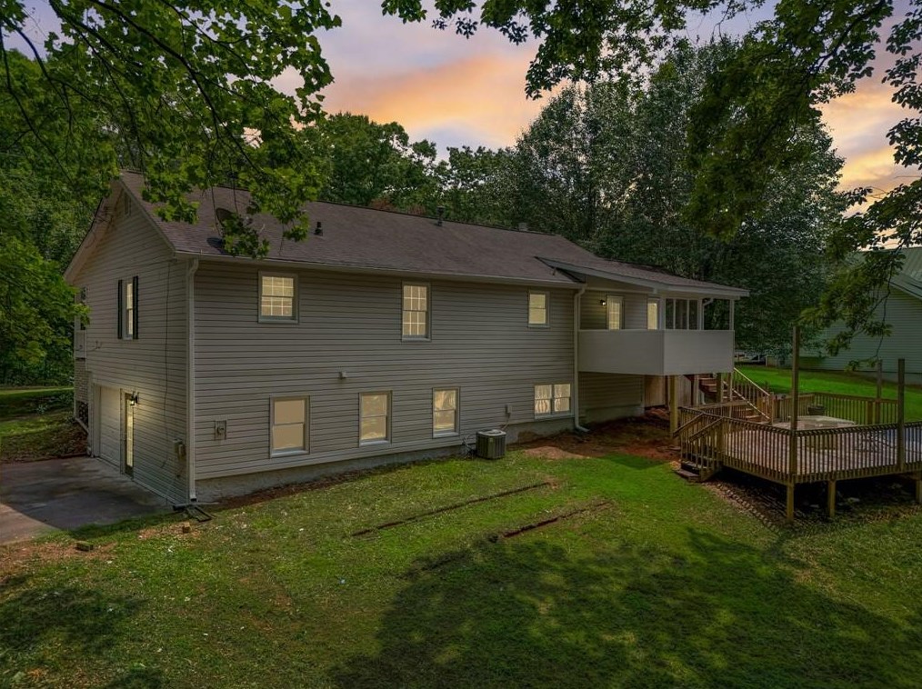 577 Toonigh Rd, Holly Springs, GA 30188-1799