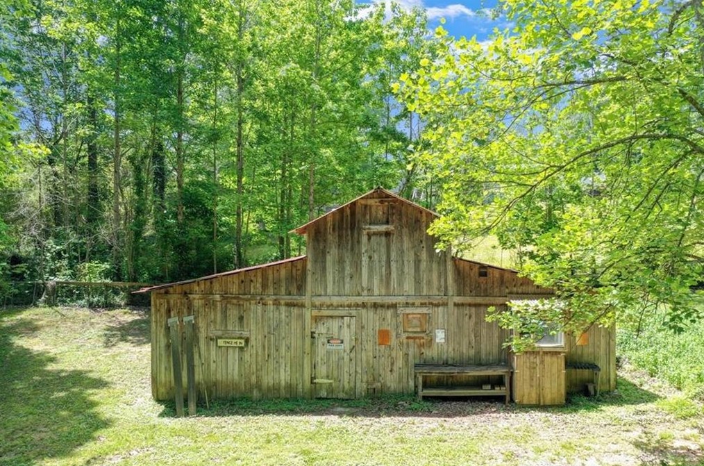 5434 Marlow Dr, Gainesville GA 30501-7010 exterior