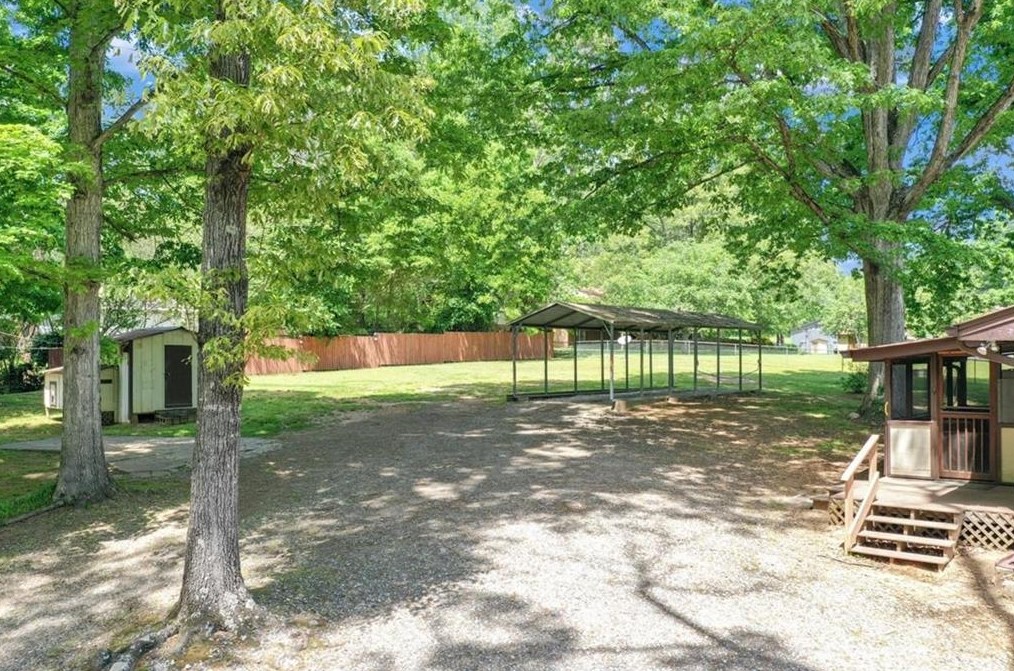 5434 Marlow Dr, Gainesville GA 30501-7010 exterior