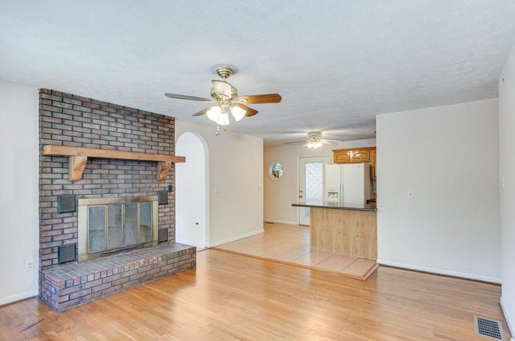 5434 Marlow Dr, Gainesville GA 30501-7010 exterior