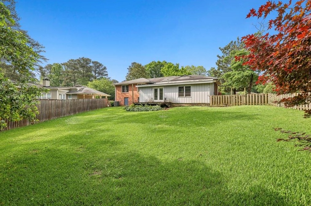 1954 Woodbine Ter, Atlanta GA  30329-2726 exterior
