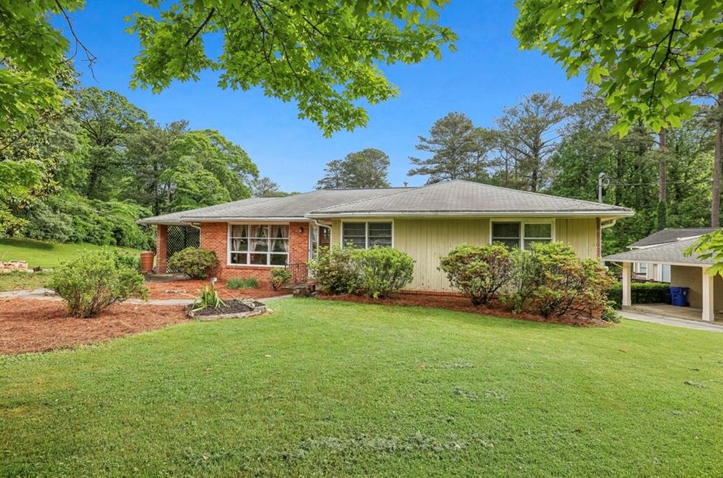 1954 Woodbine Ter, Atlanta GA  30329-2726 exterior