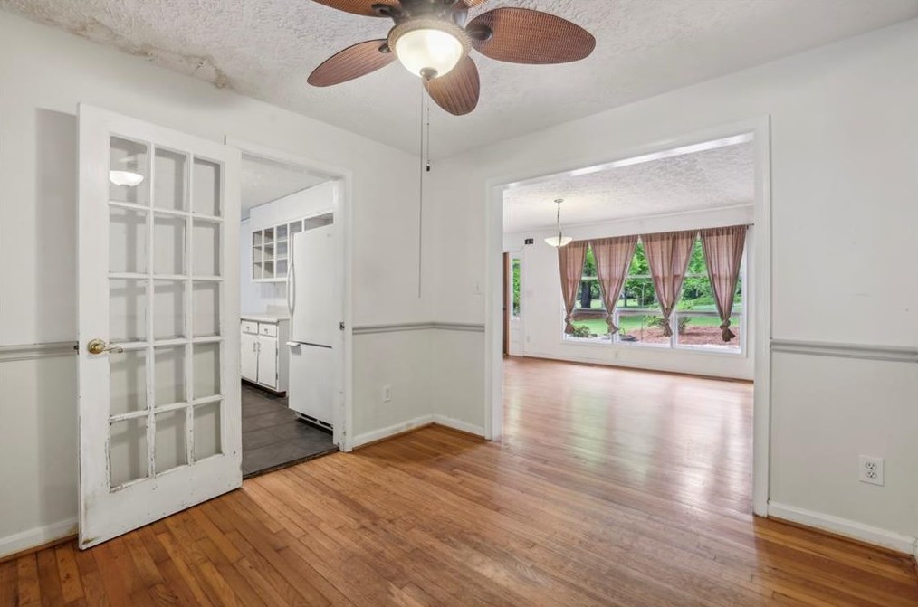1954 Woodbine Ter, Atlanta GA  30329-2726 exterior