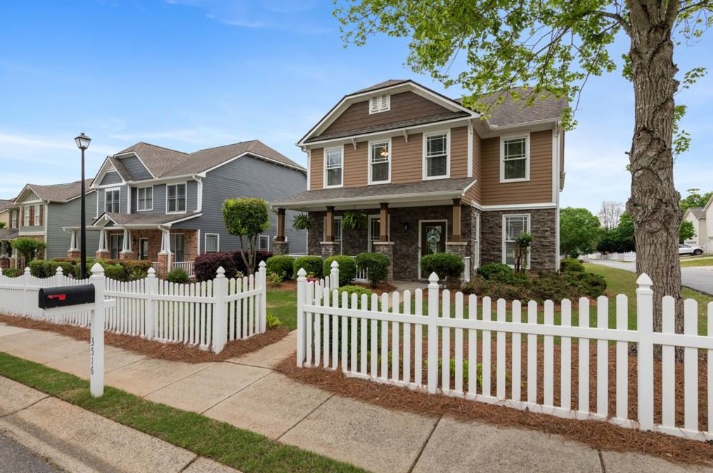 3516 Old Towne Ln, Cumming, GA 30040