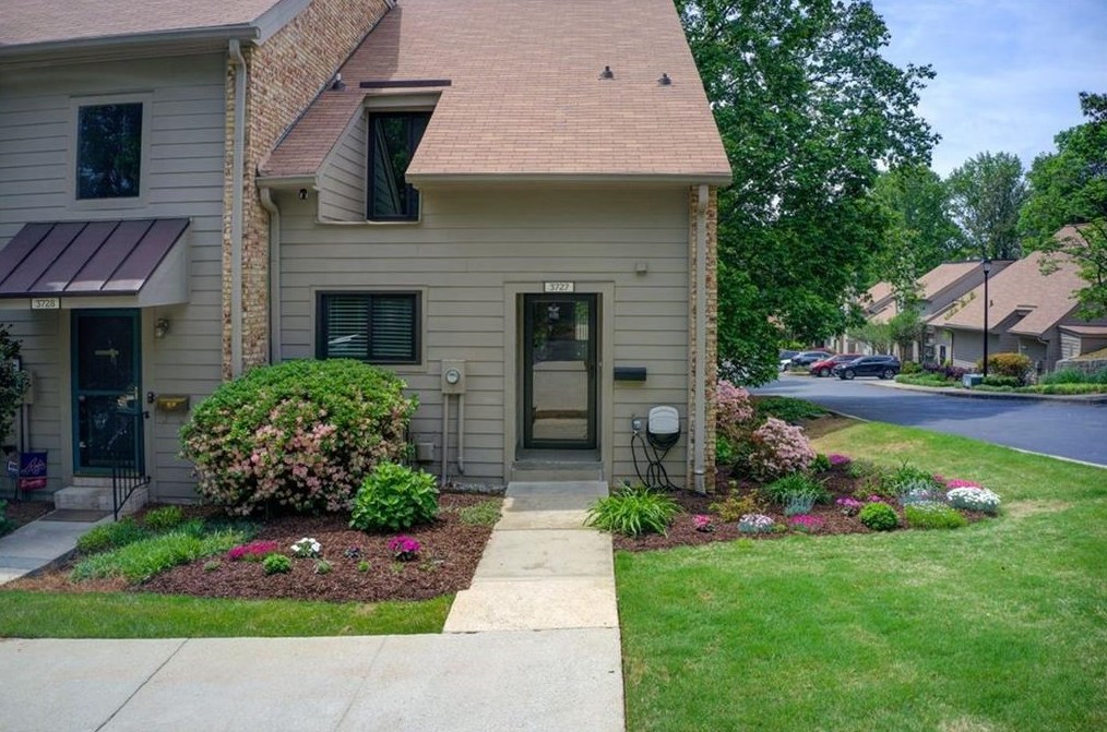 3727 Stonewall Dr Se, Atlanta, GA 30339