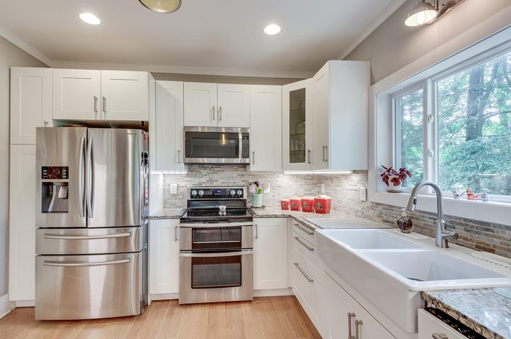 1055 Mercer St, Atlanta GA  30312-3520 exterior