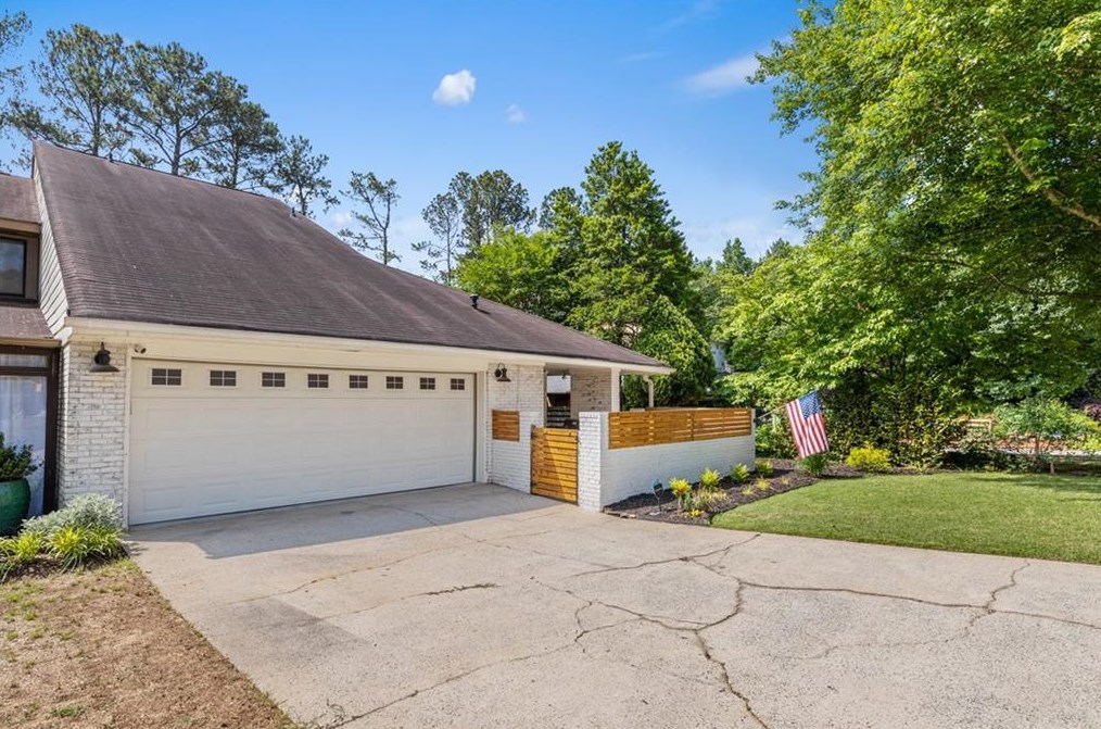 230 Halah Cir, Atlanta, GA 30328-5241