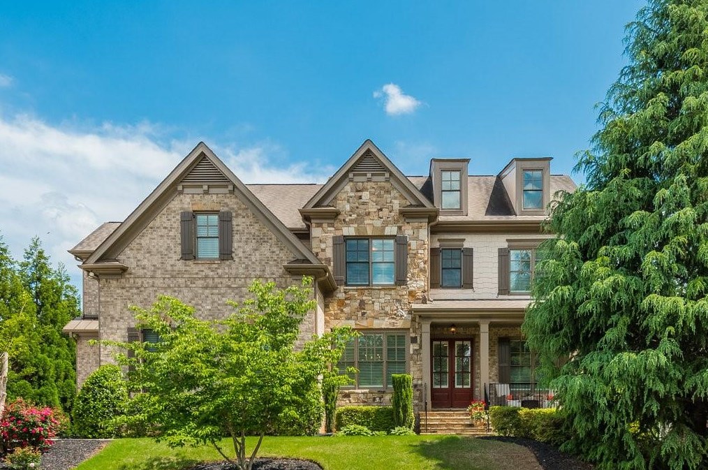 117 Fernwood Dr, Holly Springs, GA 30188-6241