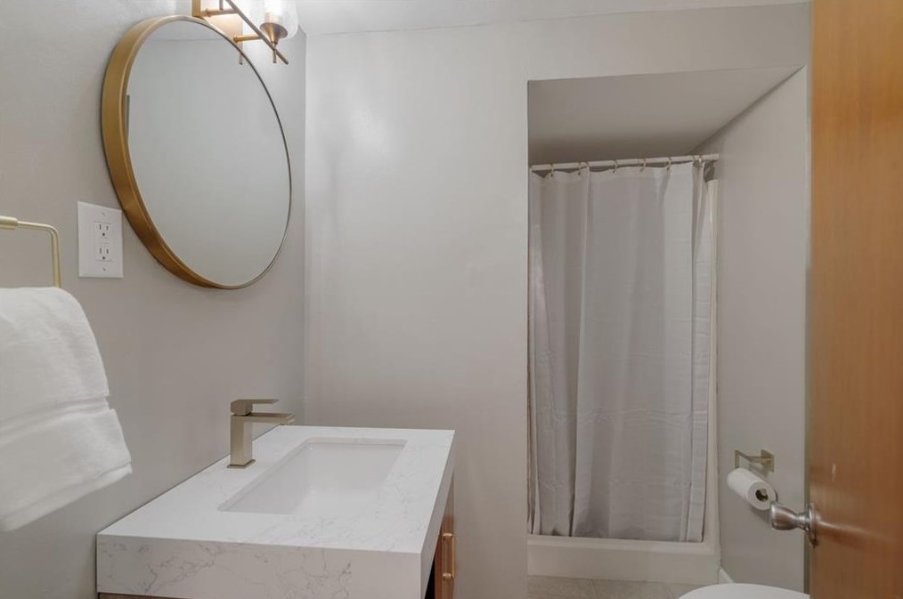 3440 Havalyn Ln, Atlanta GA  30340-1912 exterior