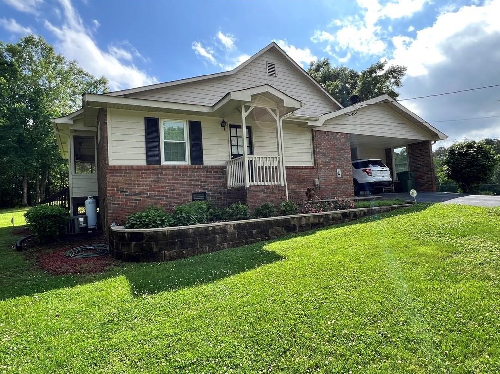 37 Reynolds Bridge Rd, Euharlee, GA 30145-2215