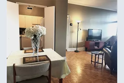 3060 Pharr Court North NW #609, Atlanta, GA 30305 - Photo 6