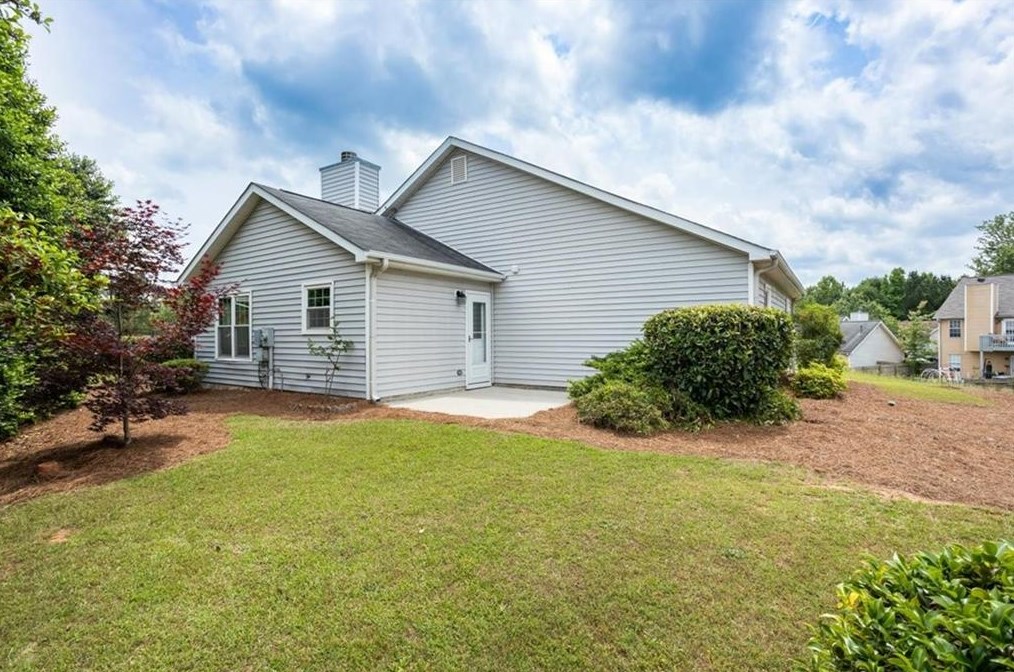 6775 Chesepeake Pt, Rex GA 30273-2236 exterior