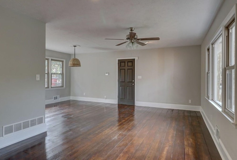 5532 Four Winds Dr, Lilburn, GA 30047