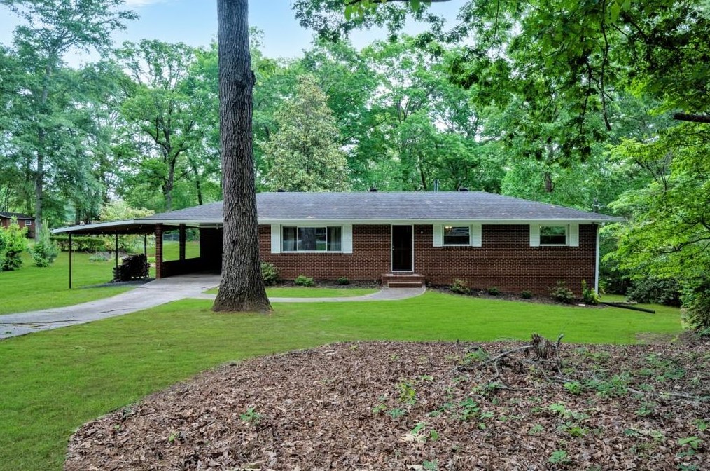 1784 Hammond Woods Cir, Marietta, GA 30008-4483