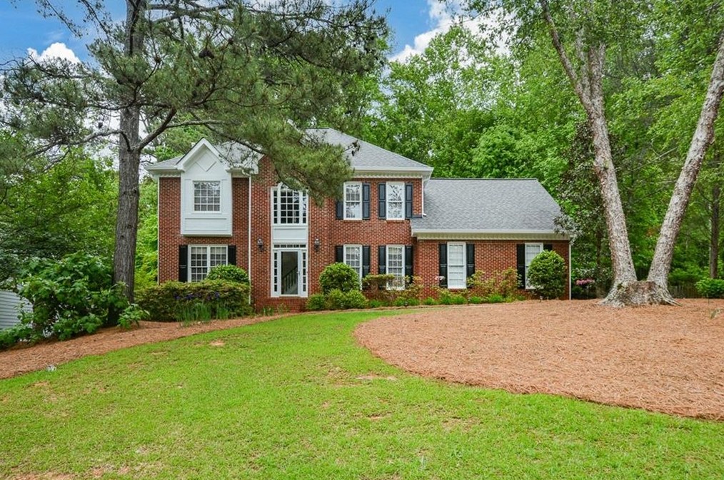2055 Federal Rd, Roswell, GA 30075-4195
