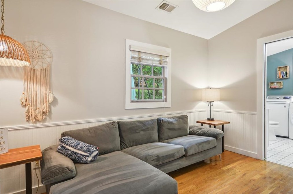 137 Ridgeland Ave, Decatur GA  30030-2055 exterior