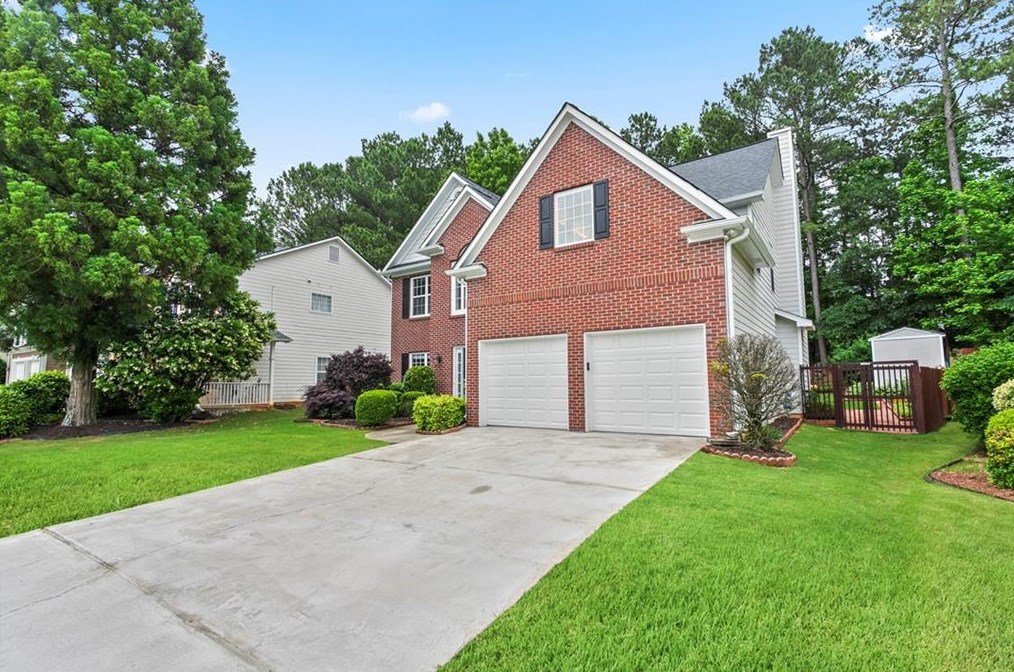 4530 Weathervane Dr, Alpharetta, GA 30022-3759