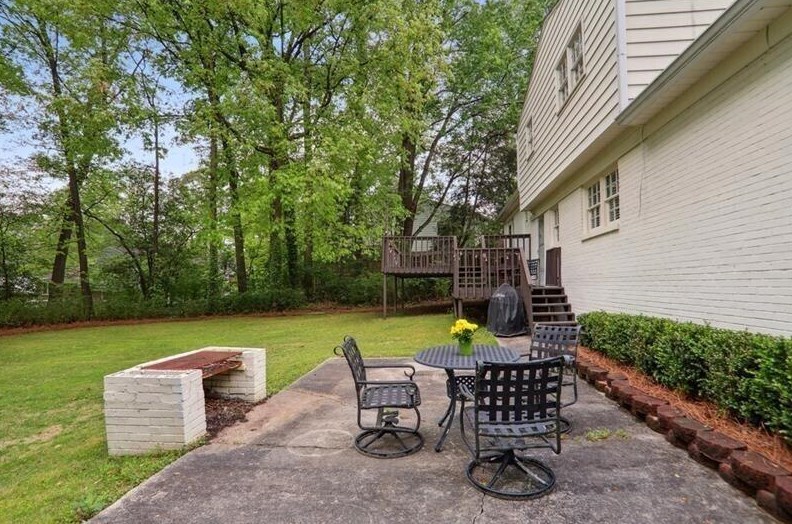 2767 Harrow Dr, Atlanta GA  30341-3929 exterior
