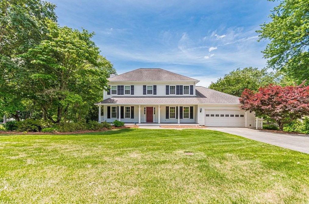 1063 Wash Lee Dr, Lilburn, GA 30047