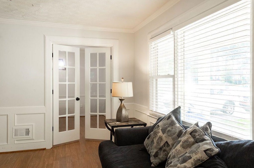 1706 Ramble Wood Way, Lithonia GA 30078-2190 exterior