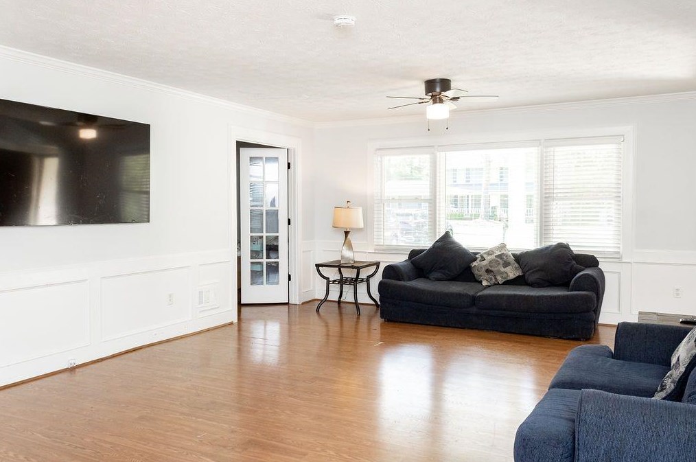 1706 Ramblewood Way, Lithonia, GA 30078-2189