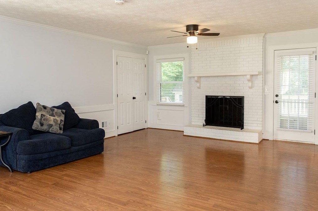 1706 Ramble Wood Way, Lithonia GA 30078-2190 exterior