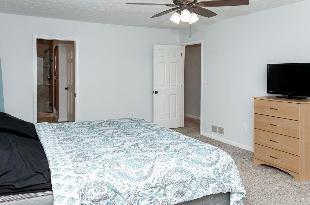 1706 Ramble Wood Way, Lithonia GA 30078-2190 exterior