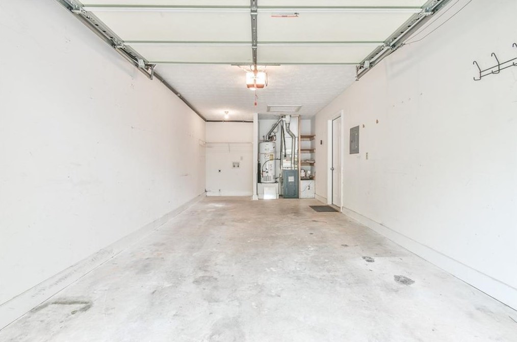 2920 Barnwood Xing, Duluth GA 30097-2184 exterior