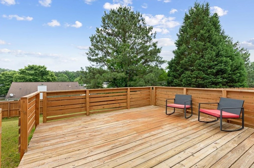 6634 Chesepeake Trl, Rex GA  30273-2224 exterior