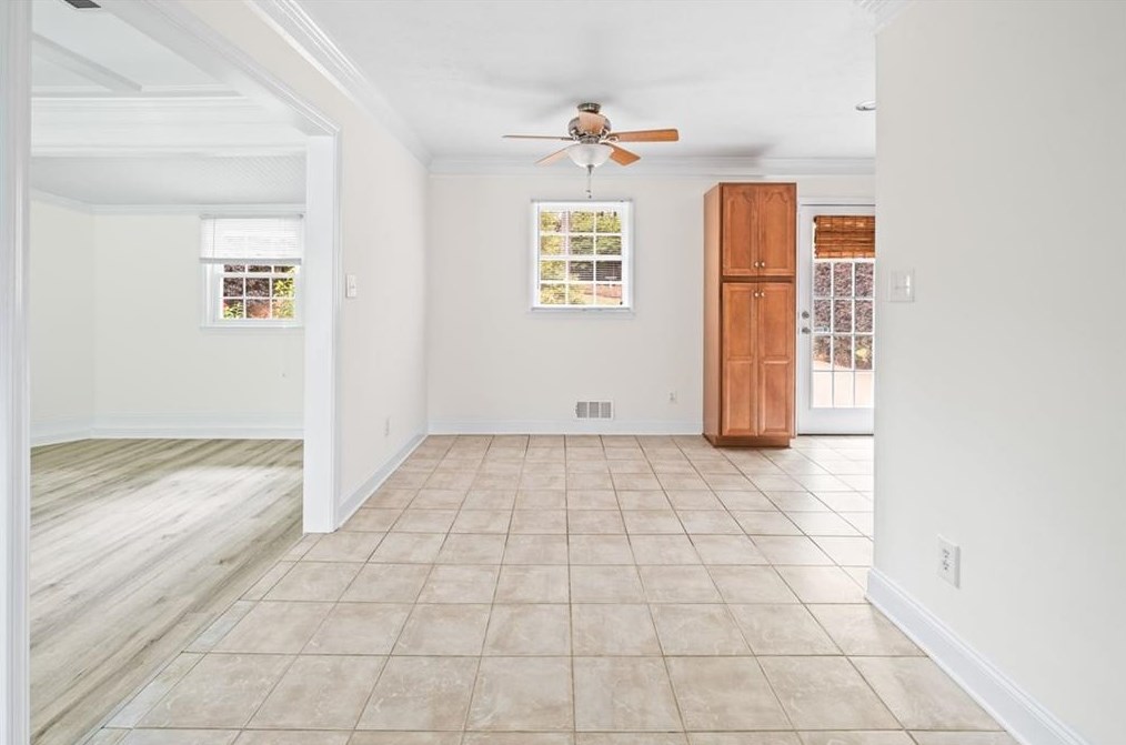 3710 Cooper Lake Rd, Smyrna GA  30082-3316 exterior