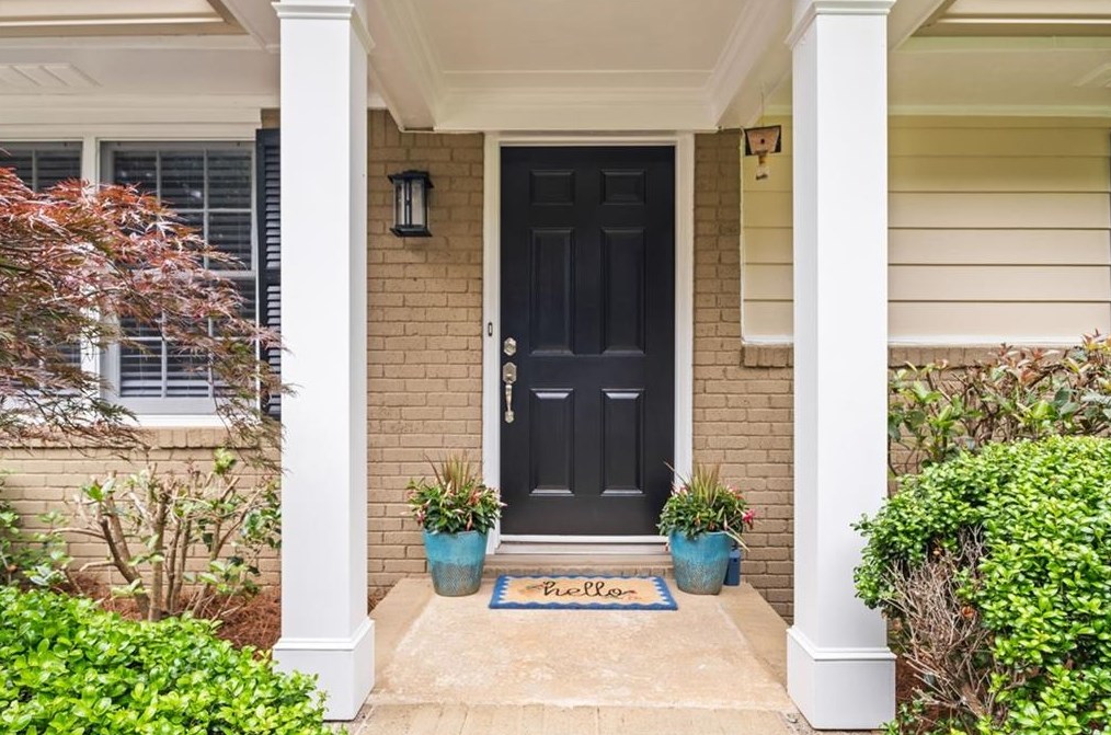 3710 Cooper Lake Rd, Smyrna GA  30082-3316 exterior