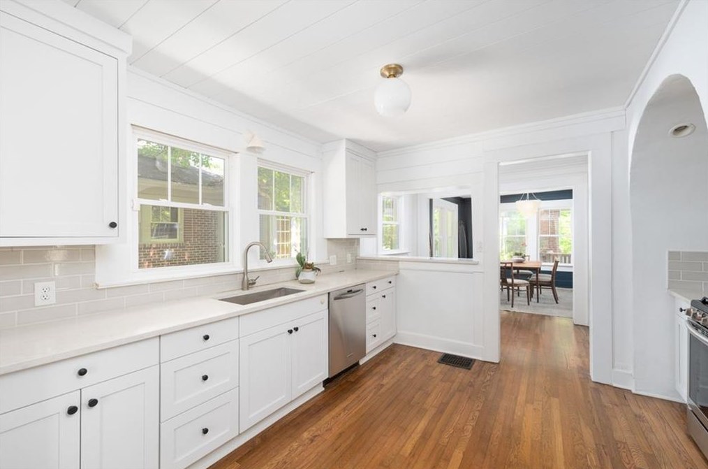 207 Lucerne St, Decatur GA 30030 exterior