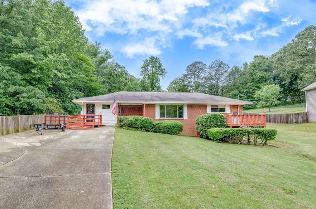 3654 Rock Springs Dr, Smyrna, GA 30082-2936